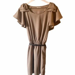 NWOT Papaya Beige Bow Flutter Sleeve Belted Dress
